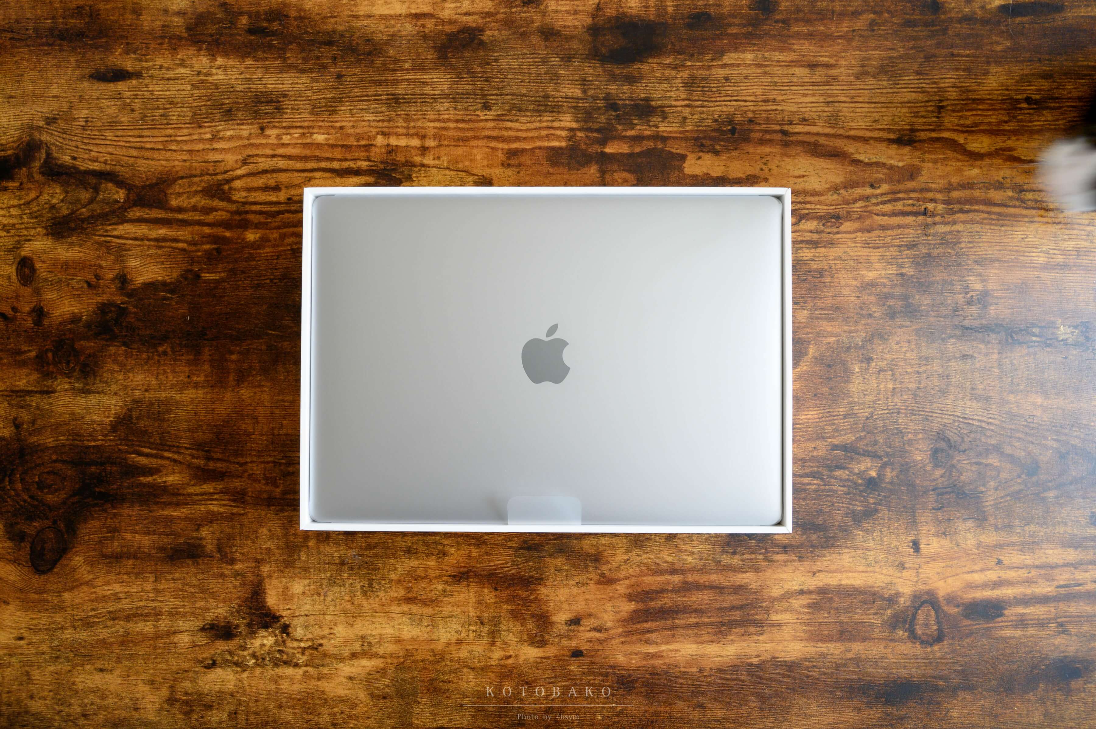 レビュー】新型MacBook Air (2018 Retina)を標準構成で購入した 